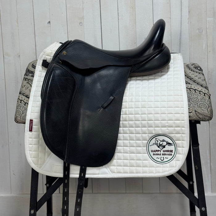 CONS-3475 17.5" Medium Wide Tree Black Country Eloquence Dressage Black