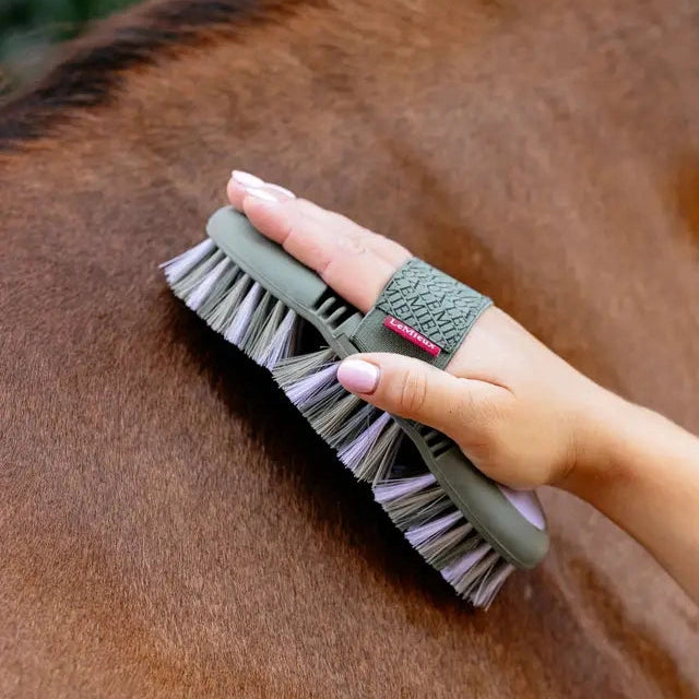 LeMieux Flexi Soft Body Brush