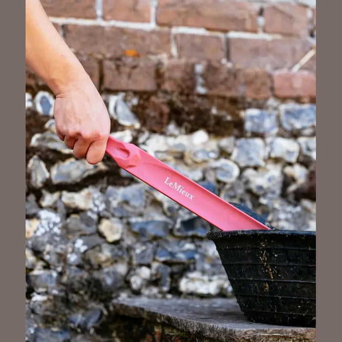 LeMieux Feed Stirrer Cranberry