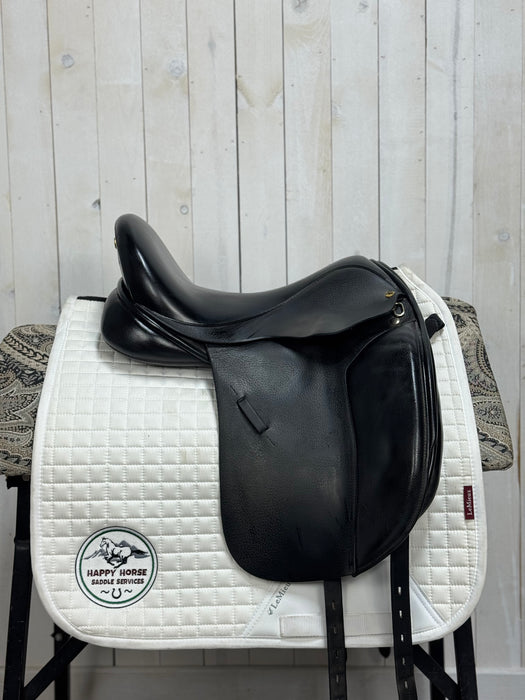 CONS-3487 17.5" XW Tree Black Country Eloquence Dressage Short Flap Black