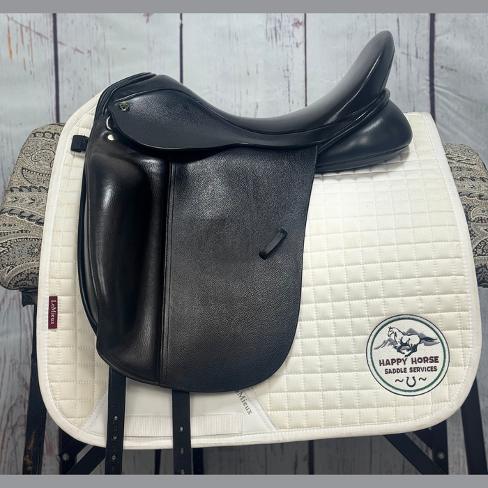 CONS-3456 17.5" XW Tree Trilogy Debbie McDonald Dressage Black