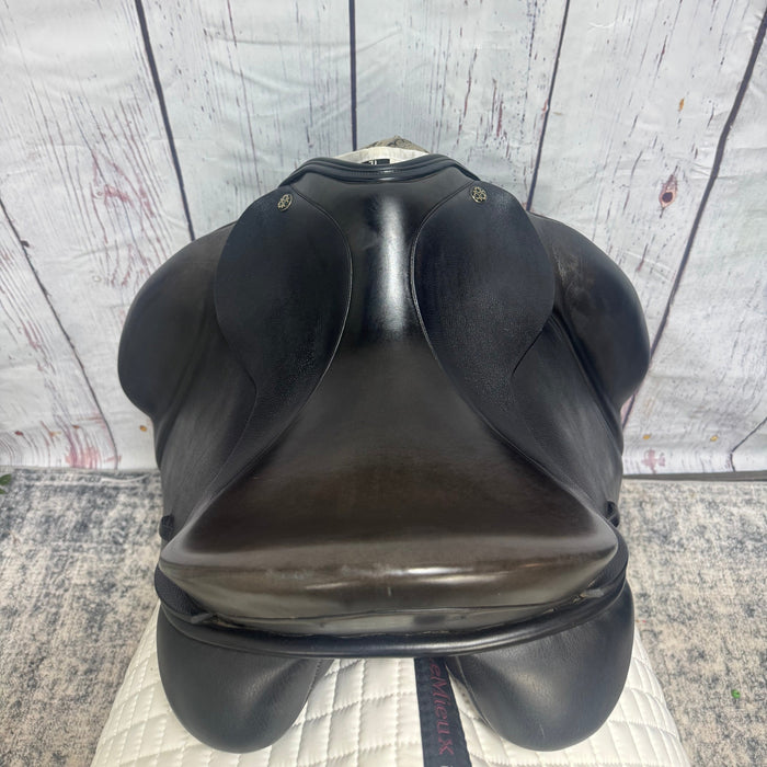 CONS-3456 17.5" XW Tree Trilogy Debbie McDonald Dressage Black