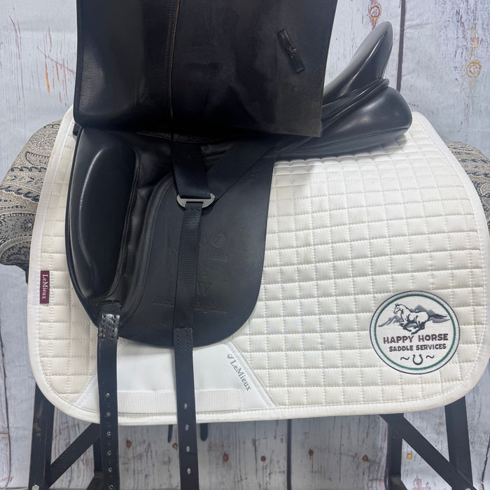 CONS-3456 17.5" XW Tree Trilogy Debbie McDonald Dressage Black