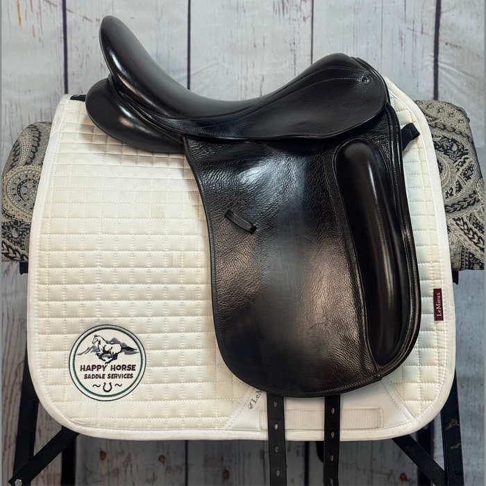 CONS-3457 17.5" Medium Tree County Perfection Dressage Brown