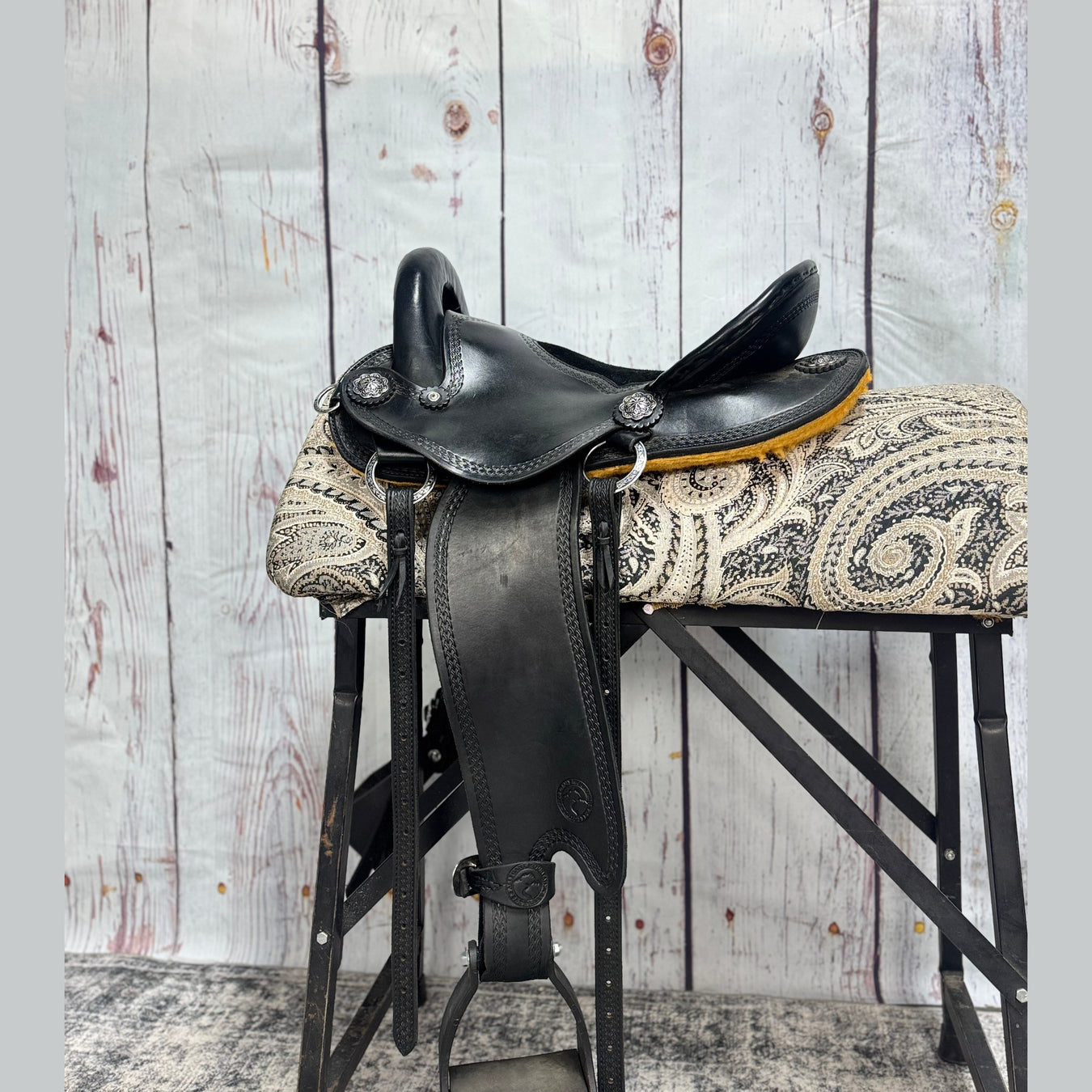 Western Saddles