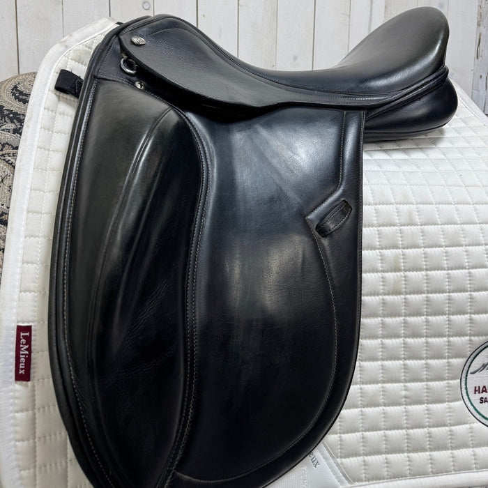 CONS-3467 17.5" Adjustable Tree PDS Carl Hester Valegro Monoflap Dressage Black
