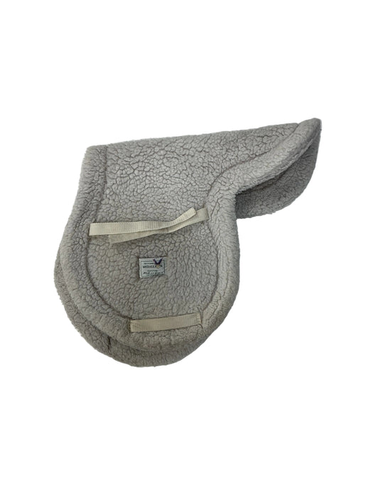 CNT 3174B Medallion Shaped Pad White