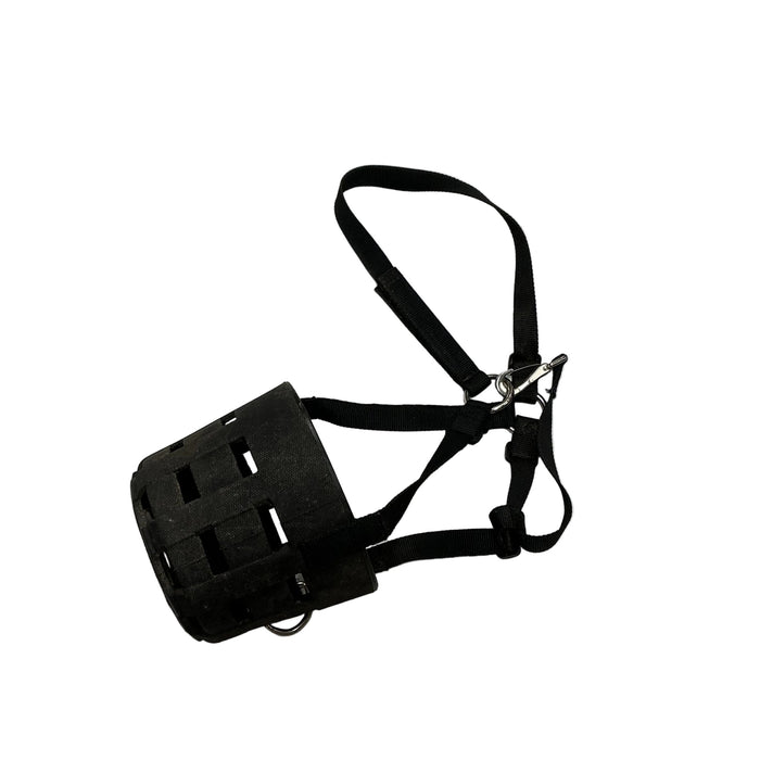 CNT 3197J Grazing Muzzle Black Cob