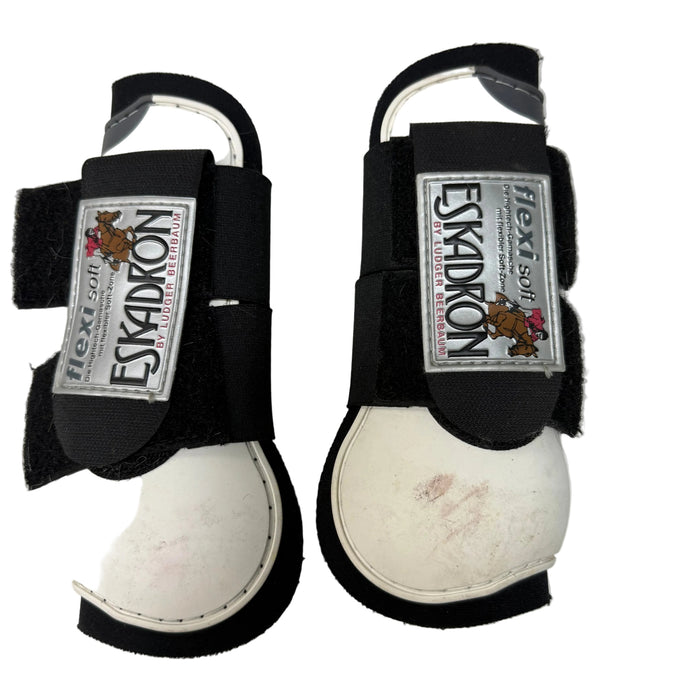 CNT 3093O Eskadron Open Front Boots White Black Pony