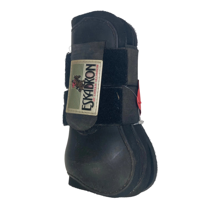 CNT 2906G Eskadron Tendon Boots Black Full