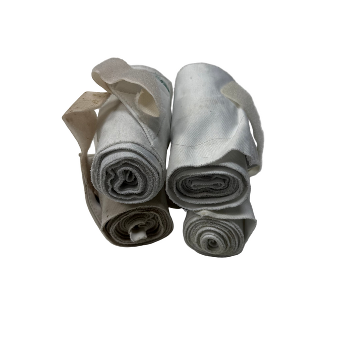 CNT 2940E Standing Wraps Set of 4 White