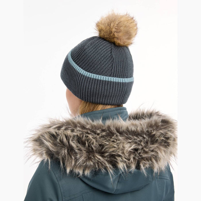 it05198_studio_claracablebeanie_petrol_0003
