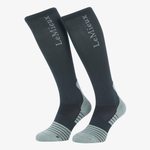 it05418_product_performancesocks_petrol_1