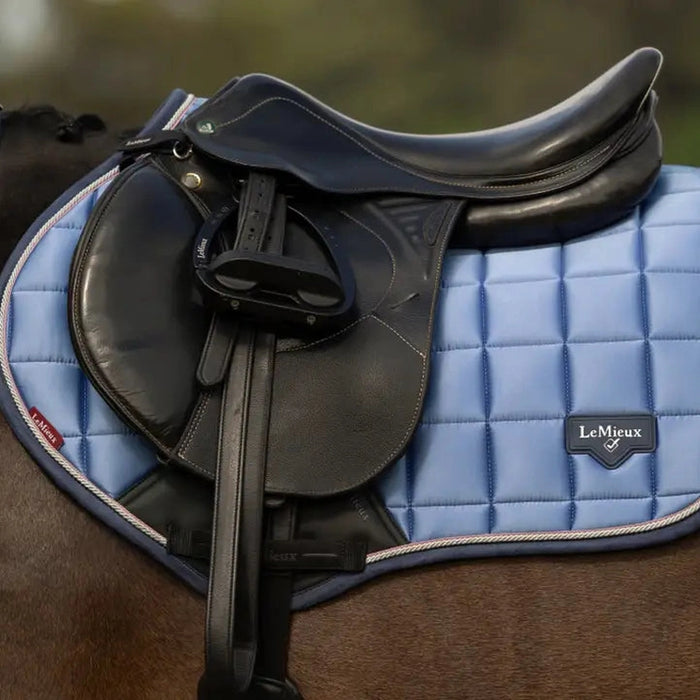 LeMieux Loire Classic Close Contact Square Pad
