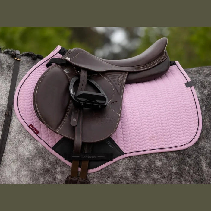 LeMieux Essence Close Contact Pad