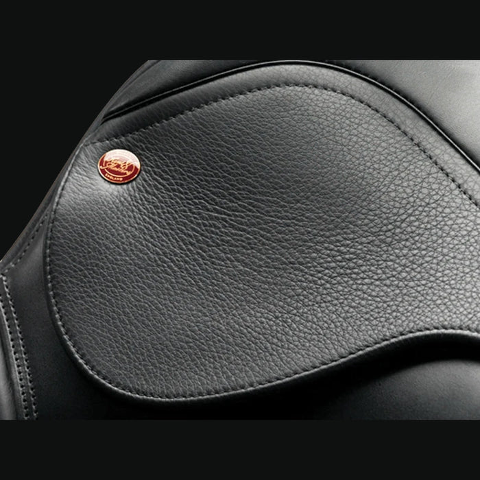 Kent & Masters 17.5" Adjustable Tree S-Series Dressage Black