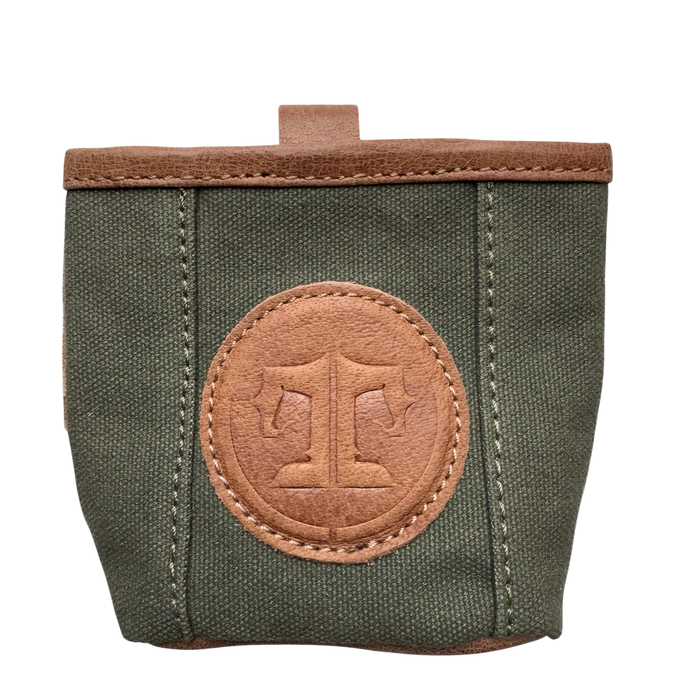 BARN TREAT POUCH