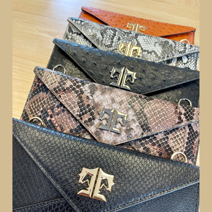 Cor De Star Clutch