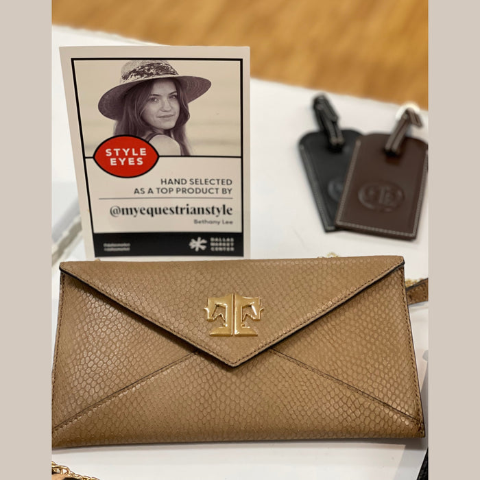 Cor De Star Clutch